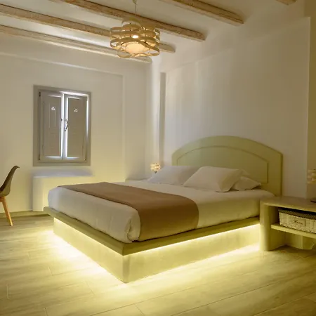 Ikies Santo Filoxenia קרטראדוס