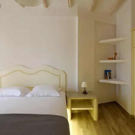 Apartament Ikies Santo Filoxenia