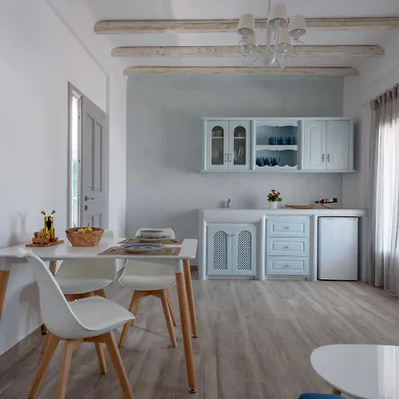 Ikies Santo Filoxenia