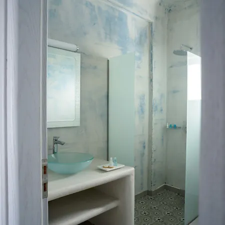 Ikies Santo Filoxenia *