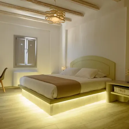 Ikies Santo Filoxenia