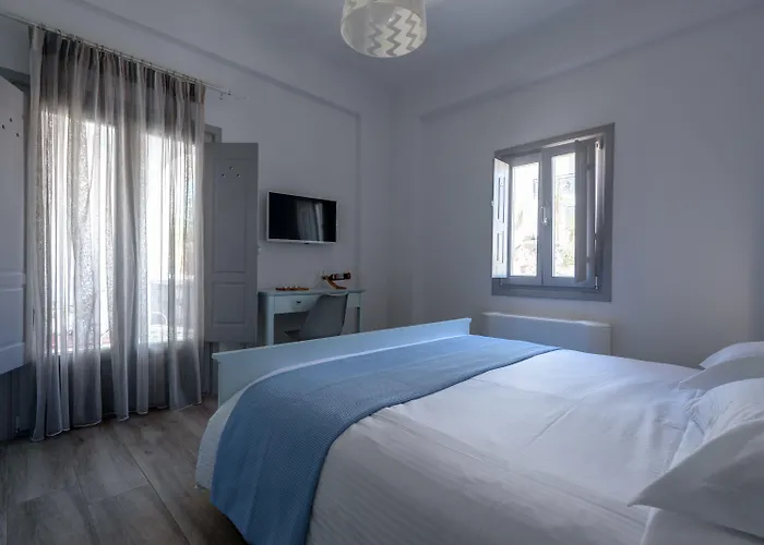 Ikies Santo Filoxenia Karterados (Santorini)