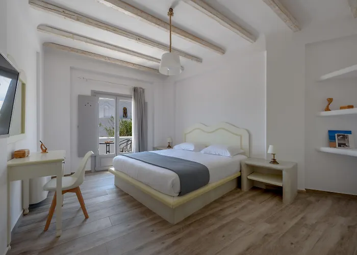 Ikies Santo Filoxenia