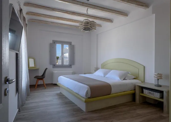 Ikies Santo Filoxenia