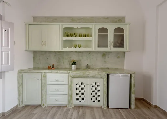 Ikies Santo Filoxenia